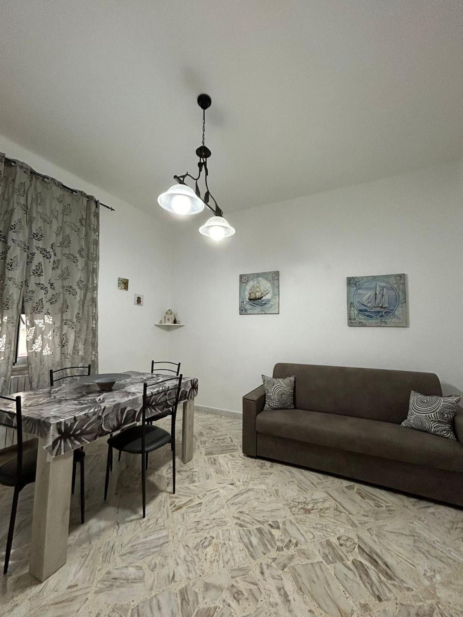 Apartament Dimora Di Giada Brindisi Pokój zdjęcie